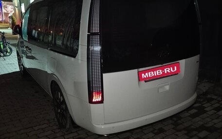 Hyundai Staria, 2021 год, 5 500 000 рублей, 6 фотография