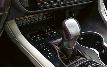 Lexus RX IV рестайлинг, 2017 год, 3 790 000 рублей, 13 фотография