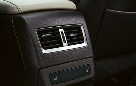 Lexus RX IV рестайлинг, 2017 год, 3 790 000 рублей, 29 фотография