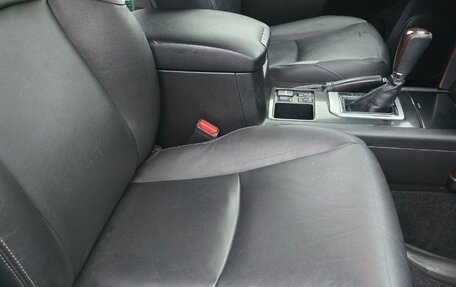 Toyota Land Cruiser Prado 150 рестайлинг 2, 2017 год, 4 750 000 рублей, 6 фотография