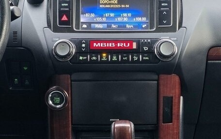 Toyota Land Cruiser Prado 150 рестайлинг 2, 2017 год, 4 750 000 рублей, 16 фотография