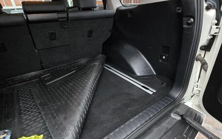 Toyota Land Cruiser Prado 150 рестайлинг 2, 2017 год, 4 750 000 рублей, 38 фотография