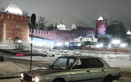 BMW 5 серия, 1982 год, 135 000 рублей, 7 фотография