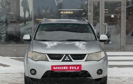 Mitsubishi Outlander III рестайлинг 3, 2007 год, 1 105 000 рублей, 2 фотография