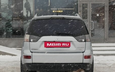 Mitsubishi Outlander III рестайлинг 3, 2007 год, 1 105 000 рублей, 6 фотография