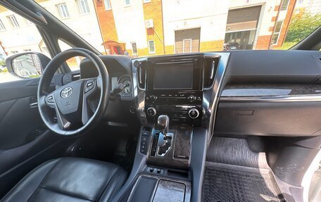 Toyota Alphard III, 2019 год, 6 400 000 рублей, 11 фотография