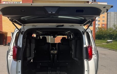 Toyota Alphard III, 2019 год, 6 400 000 рублей, 17 фотография