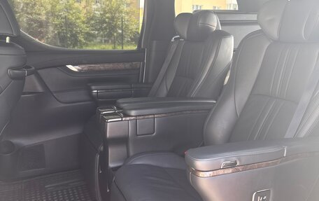 Toyota Alphard III, 2019 год, 6 400 000 рублей, 27 фотография