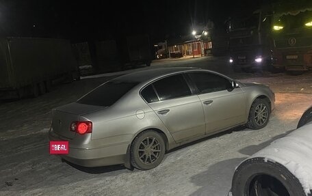 Volkswagen Passat B6, 2007 год, 650 000 рублей, 1 фотография