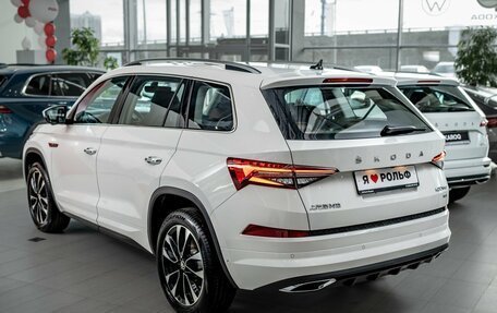 Skoda Kodiaq I, 2024 год, 5 490 000 рублей, 6 фотография