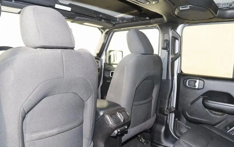 Jeep Wrangler, 2021 год, 5 140 000 рублей, 18 фотография