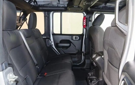 Jeep Wrangler, 2021 год, 5 140 000 рублей, 27 фотография