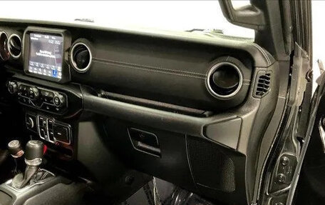 Jeep Wrangler, 2022 год, 5 490 000 рублей, 29 фотография