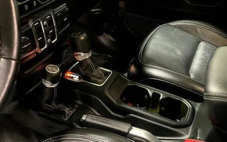 Jeep Wrangler, 2022 год, 5 490 000 рублей, 32 фотография