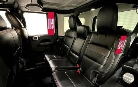 Jeep Wrangler, 2022 год, 5 490 000 рублей, 13 фотография