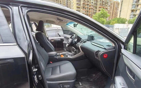 Lexus NX, 2022 год, 2 690 000 рублей, 7 фотография