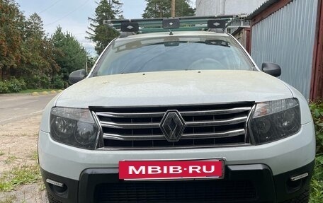 Renault Duster I рестайлинг, 2014 год, 1 100 000 рублей, 2 фотография