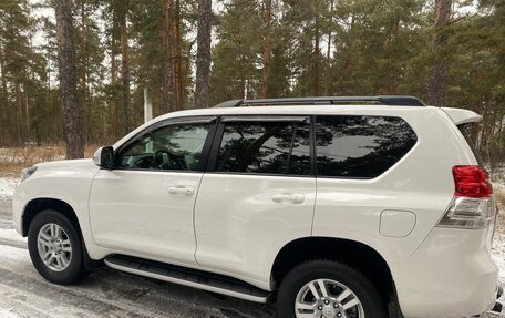 Toyota Land Cruiser Prado 150 рестайлинг 2, 2012 год, 3 100 000 рублей, 6 фотография