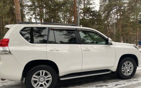 Toyota Land Cruiser Prado 150 рестайлинг 2, 2012 год, 3 100 000 рублей, 4 фотография