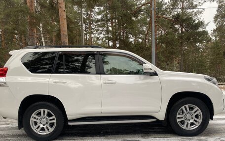 Toyota Land Cruiser Prado 150 рестайлинг 2, 2012 год, 3 100 000 рублей, 8 фотография