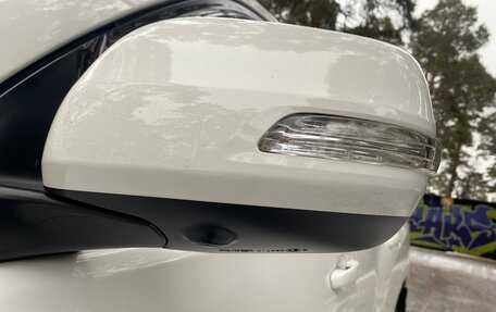 Toyota Land Cruiser Prado 150 рестайлинг 2, 2012 год, 3 100 000 рублей, 24 фотография