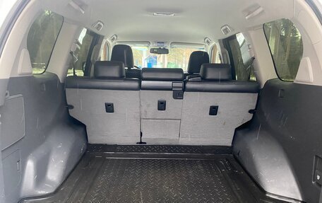 Toyota Land Cruiser Prado 150 рестайлинг 2, 2012 год, 3 100 000 рублей, 25 фотография