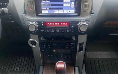 Toyota Land Cruiser Prado 150 рестайлинг 2, 2012 год, 3 100 000 рублей, 36 фотография