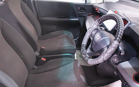 Honda Freed I, 2010 год, 949 000 рублей, 15 фотография