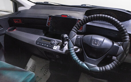 Honda Freed I, 2010 год, 949 000 рублей, 17 фотография