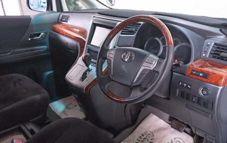 Toyota Vellfire I, 2010 год, 2 299 000 рублей, 9 фотография