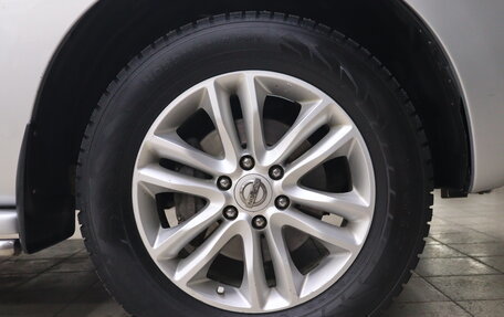 Nissan Patrol, 2011 год, 2 000 000 рублей, 6 фотография