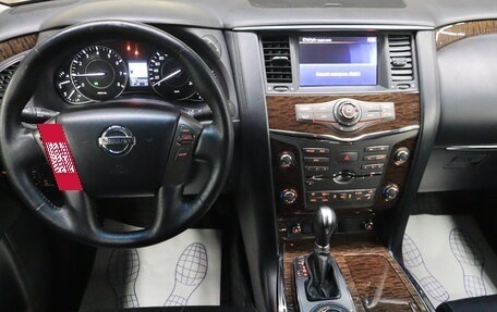 Nissan Patrol, 2011 год, 2 000 000 рублей, 10 фотография