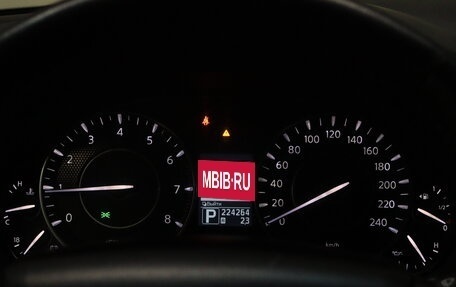 Nissan Patrol, 2011 год, 2 000 000 рублей, 11 фотография