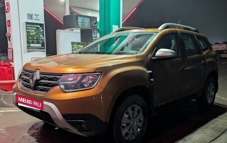 Renault Duster, 2021 год, 1 780 000 рублей, 2 фотография