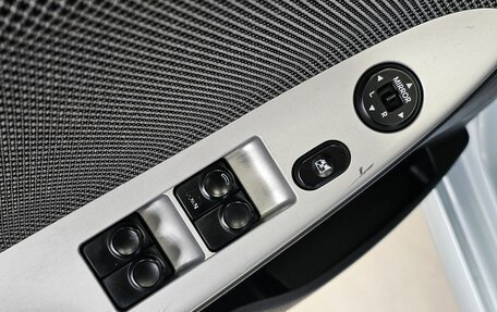 Hyundai Solaris II рестайлинг, 2012 год, 1 049 000 рублей, 12 фотография