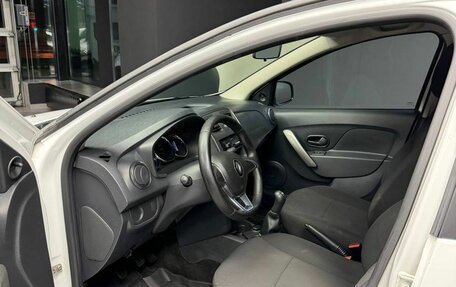 Renault Logan II, 2020 год, 750 000 рублей, 10 фотография