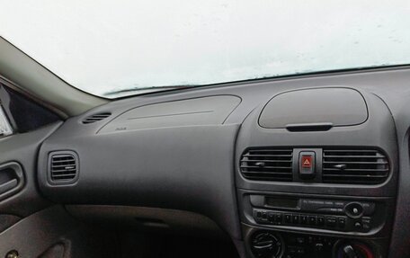 Nissan Sunny B15, 2000 год, 140 000 рублей, 2 фотография