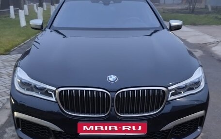 BMW 7 серия, 2018 год, 7 500 000 рублей, 3 фотография