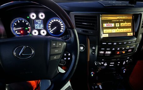 Lexus LX III, 2011 год, 4 450 000 рублей, 19 фотография