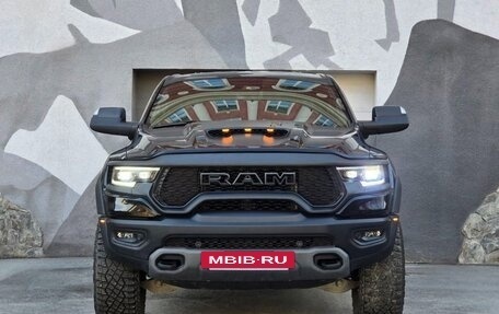 Rambler 1500, 2022 год, 12 800 000 рублей, 2 фотография