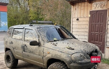 Chevrolet Niva I рестайлинг, 2009 год, 500 000 рублей, 6 фотография