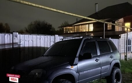 Chevrolet Niva I рестайлинг, 2009 год, 500 000 рублей, 7 фотография