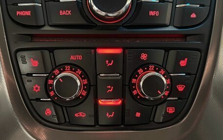 Opel Astra J, 2012 год, 825 000 рублей, 19 фотография