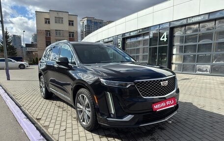 Cadillac XT6 I, 2021 год, 1 700 000 рублей, 2 фотография