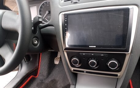 Skoda Octavia, 2012 год, 690 000 рублей, 9 фотография