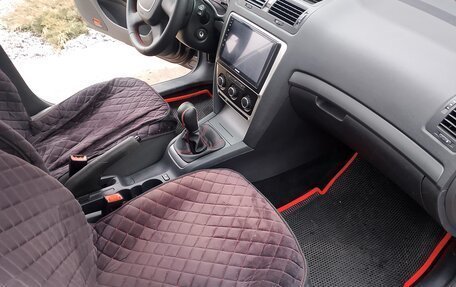 Skoda Octavia, 2012 год, 690 000 рублей, 10 фотография