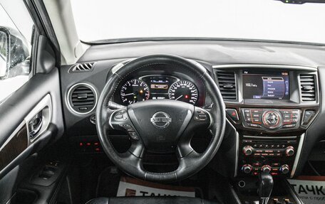 Nissan Pathfinder, 2014 год, 2 160 000 рублей, 10 фотография