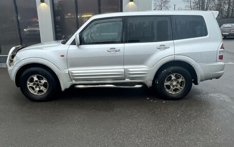 Mitsubishi Pajero III рестайлинг, 2000 год, 800 000 рублей, 3 фотография