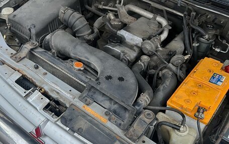 Mitsubishi Pajero III рестайлинг, 2000 год, 800 000 рублей, 7 фотография