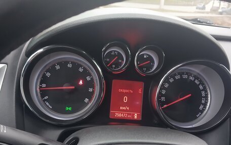 Opel Astra J, 2012 год, 610 000 рублей, 9 фотография